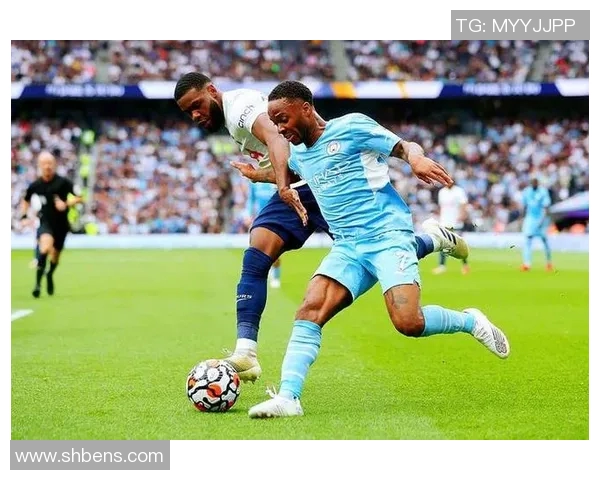 南京足球队在杯赛积分榜上以86分稳居第一名，展现强劲实力