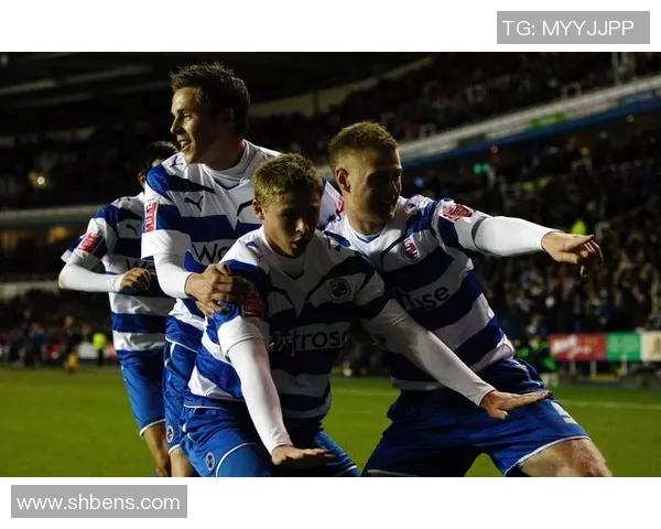 南伦敦足球明星的崛起之路与辉煌成就揭秘 南伦敦足球明星的崛起之路与辉煌成就揭秘