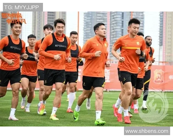 武汉篮球队实力揭秘:从训练到比赛的全景探访与分析 武汉篮球队实力揭秘:从训练到比赛的全景探访与分析